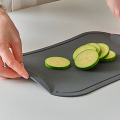 Scratch-Resistant Cutting Board