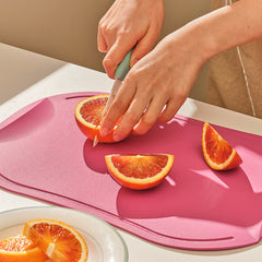 Scratch-Resistant Cutting Board