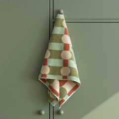 WARMGREY TAIL - Towel